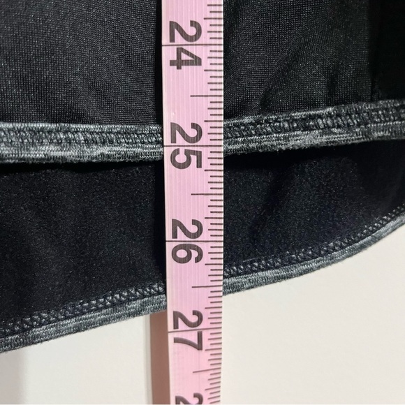 Layer 8 Performance Cold Weather Hoodie Black Reflective Long Sleeve Size Medium - Picture 7 of 8